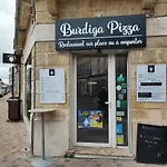 شقة En Duplex-aircon-terrasse-parking Gratuit-calme *