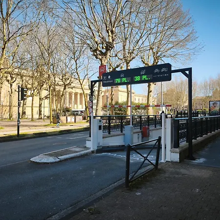 En Duplex-aircon-terrasse-parking Gratuit-calme *