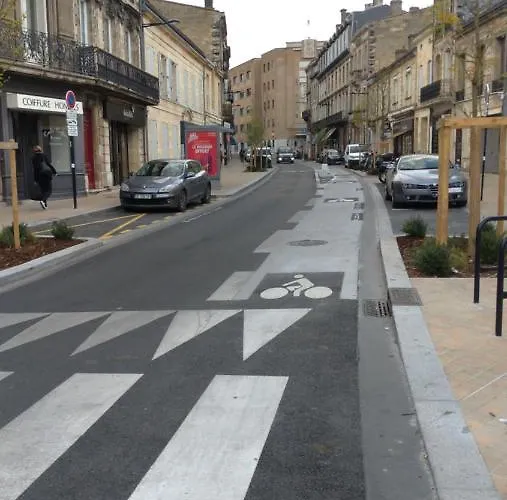 En Duplex-aircon-terrasse-parking-calme Apartment Bordeaux