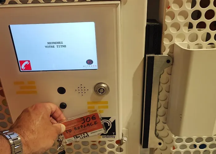 En Duplex-aircon-terrasse-parking-calme *