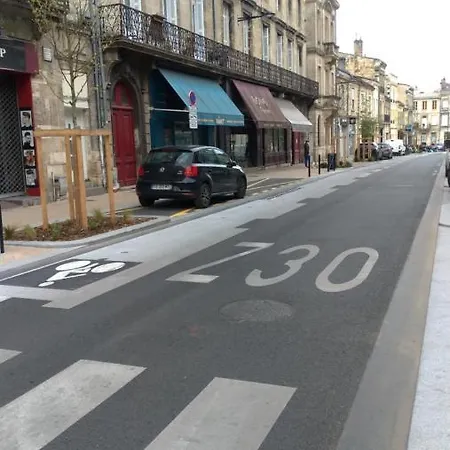 En Duplex-aircon-terrasse-parking-calme *