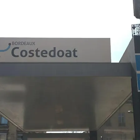 En Duplex-aircon-terrasse-parking-calme Bordeaux