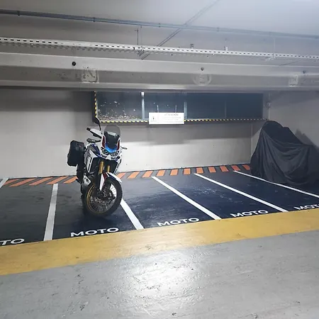 Apartmán En Duplex-aircon-terrasse-parking-calme