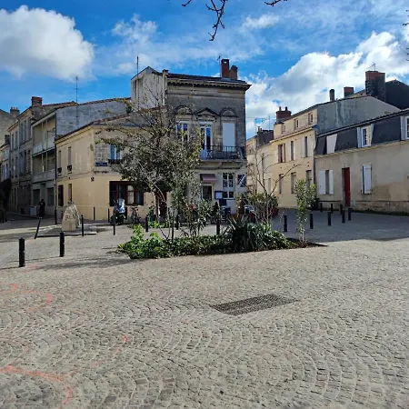 En Duplex-aircon-terrasse-parking Gratuit-calme Bordeaux