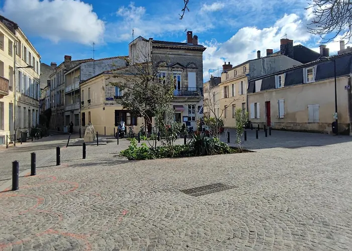 En Duplex-aircon-terrasse-parking Gratuit-calme 波尔多